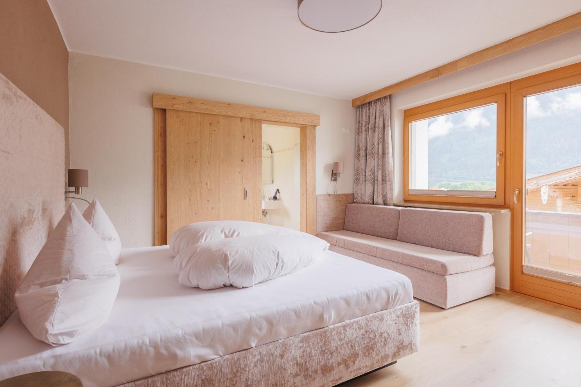 Hin&Weg Das Aparthotel Рид-им-Циллерталь Экстерьер фото